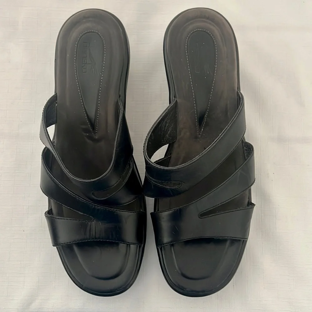 Dansko / Wedge / Leather Slip~On Sandals - Picture 13 of 13
